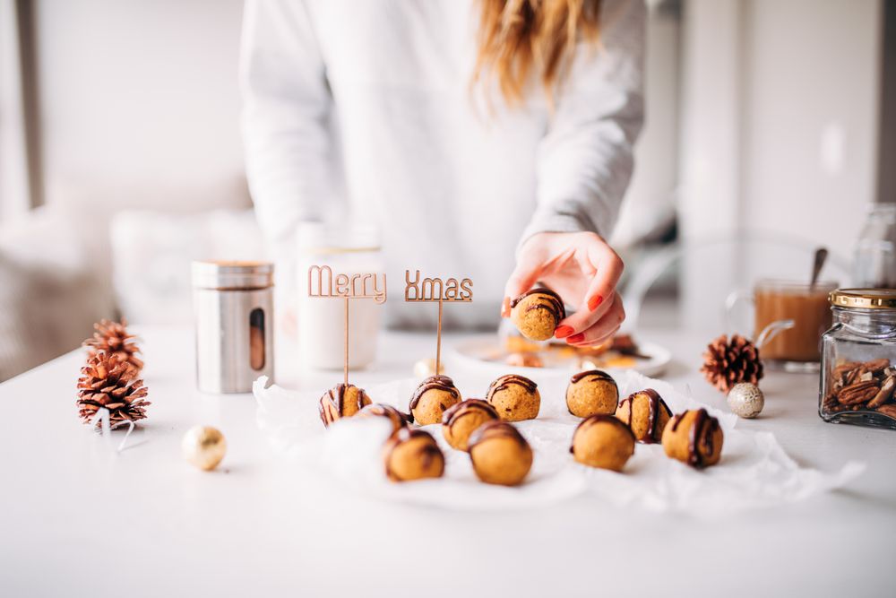 Merry Xmas decorative desserts