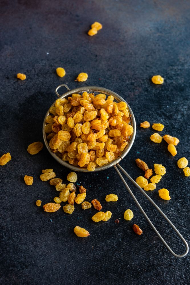Measurement of golden raisins
