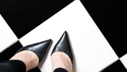 Selfie feet in shoes