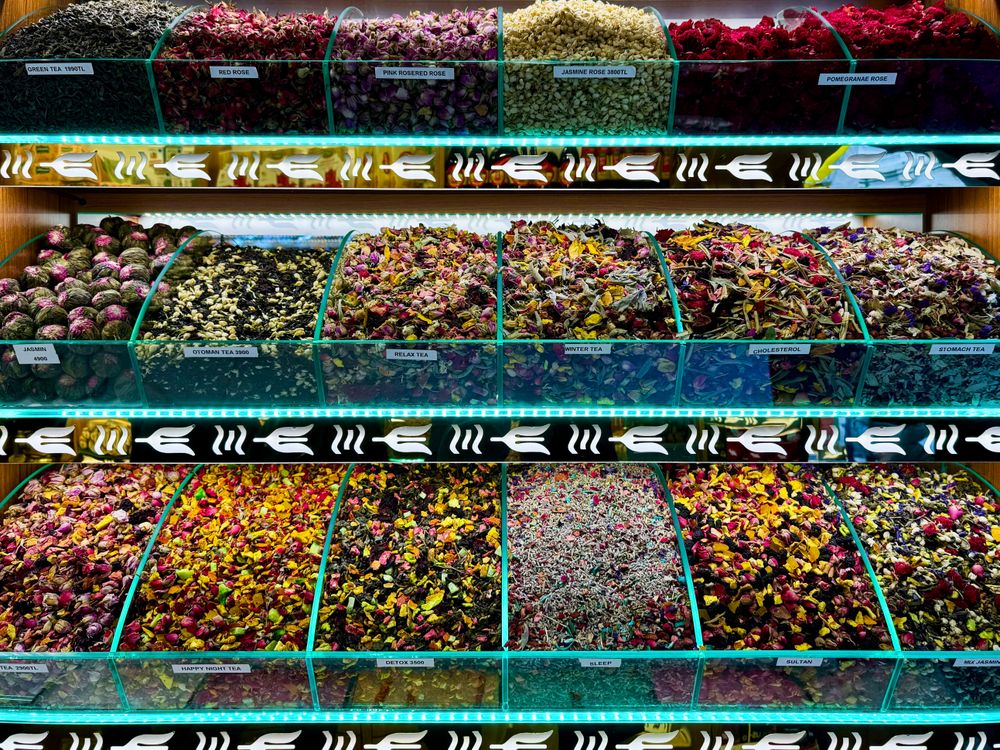 Variety of teas in Istanbul bazaar
