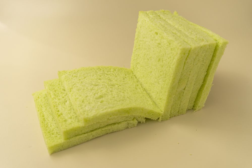 Soft pandan flavored bread without crust