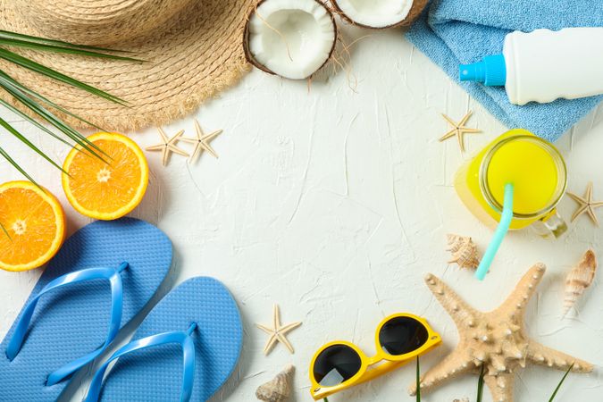 Flat lay composition with summer vacation accessories on color background, space for text and top view. Happy holidays