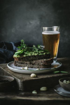 Toasts with cashew pate