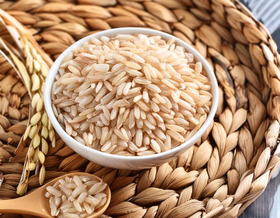 Brown rice on porcelain bowl