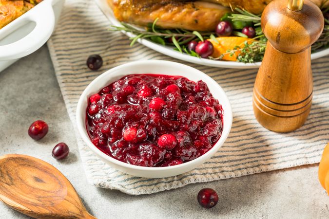 Healthy Homemade Thanksgiving Cranberry Sauce
