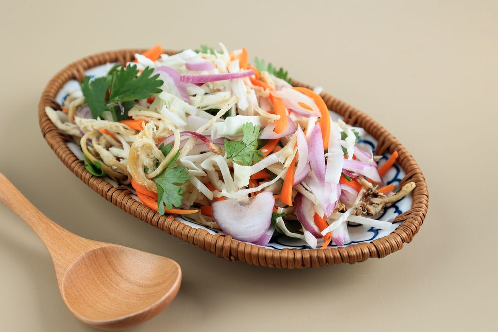 Goi Ga Chao Ga, Chicken Salad with Various Vegetables