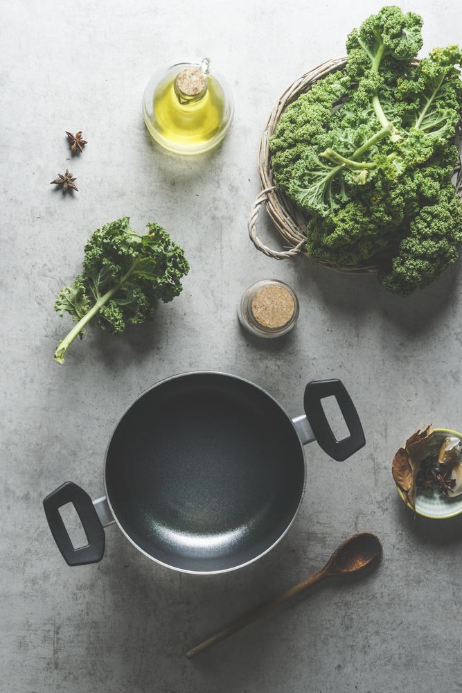 Top view, pot and veg