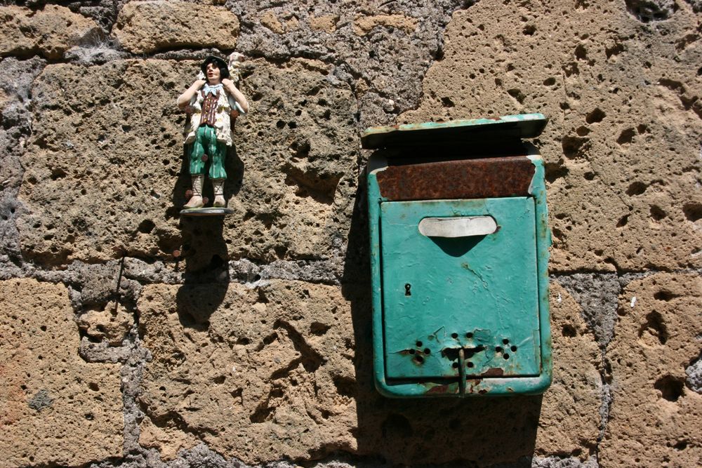 Post box