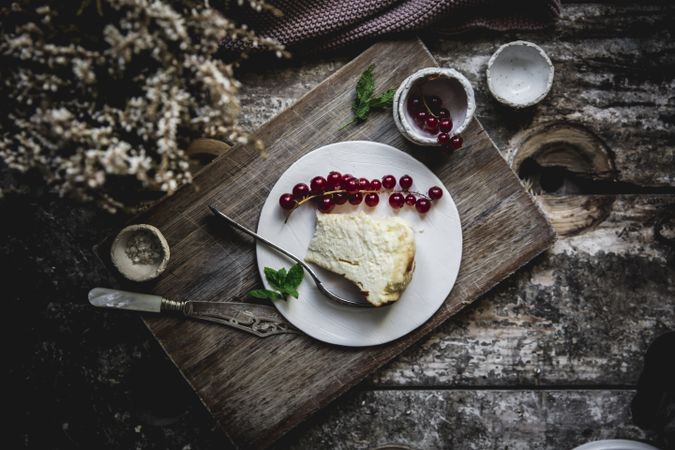 Cheese cake served on plates