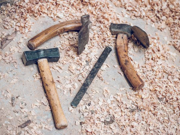 Set of adze tools and hammer
