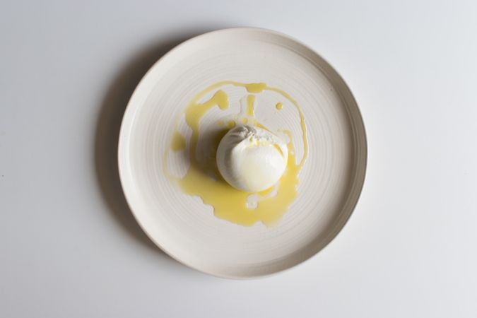 Fresh cheese with oil