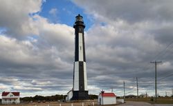 The “New” (1881) Cape Henry Lighthouse, Virginia Beach, Virginia bE9Nlb