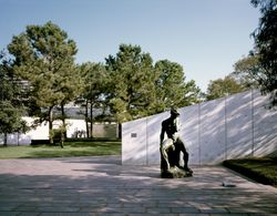 Cullen Sculpture Garden at the Museum of Fine Arts, Houston, Texas 1bEY7b
