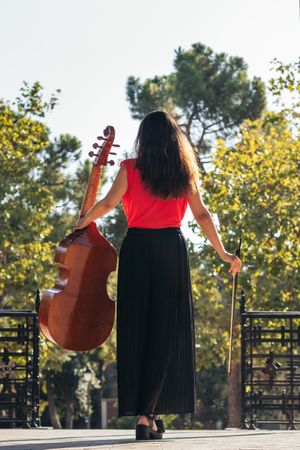 Female musician with her cello.