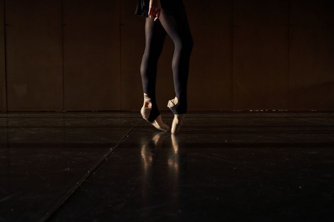 Warm-up and rehearsal of a professional ballet dancer