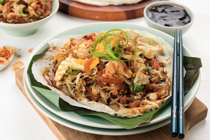 Lumpia Basah Bandung, Popular Traditional Street Food Snack