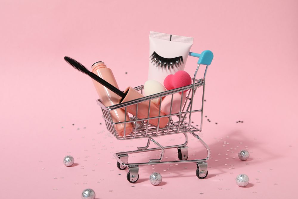 concept of cosmetology tools and beauty treatment, false eyelashes