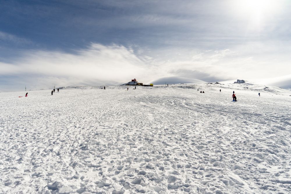 People having fun in the Sierra Nevada mountains