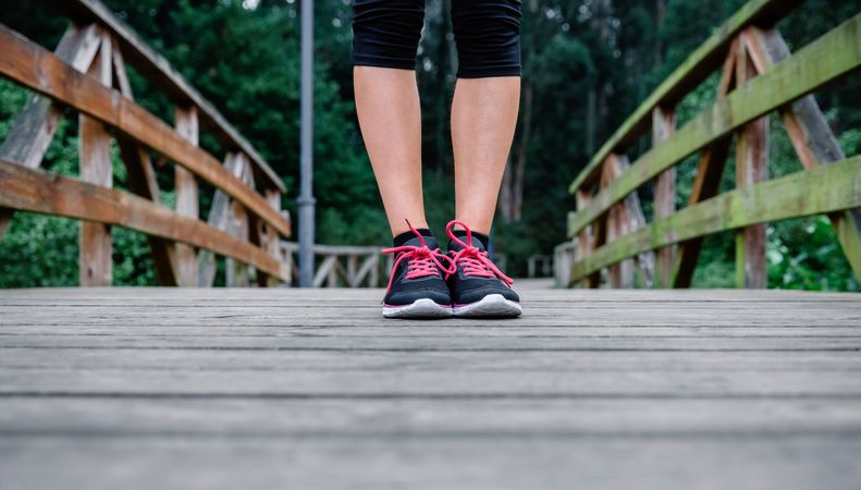 Athlete woman feet ready to train