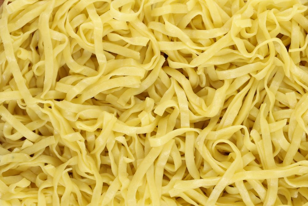 Boiled Yellow Thin Asian Noodle