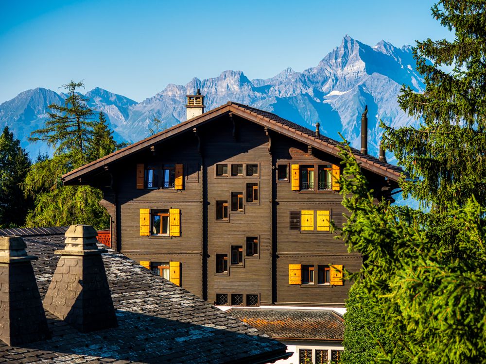 Alpine Swiss Village. Comfort and tranquility.