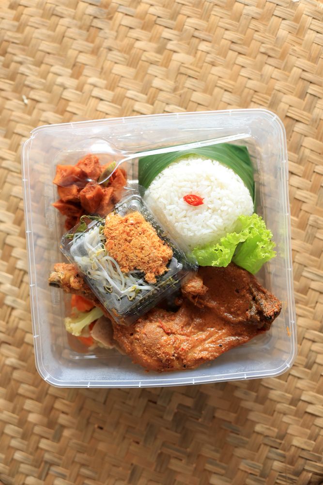 Top View Nasi Berkat Nasi Rames