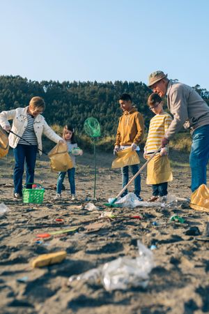 Volunteers cleaning the beach