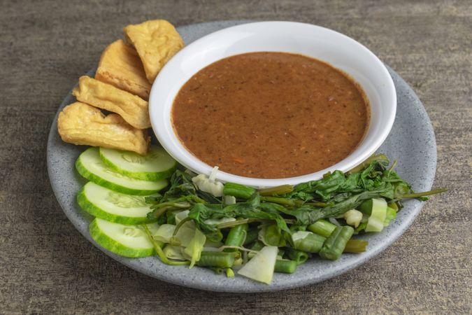 pecel Indonesian vegetable salad