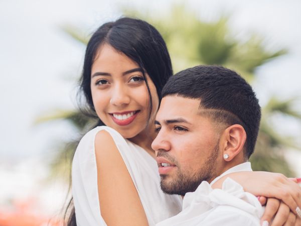 Man bonging smiling woman with love and tenderness