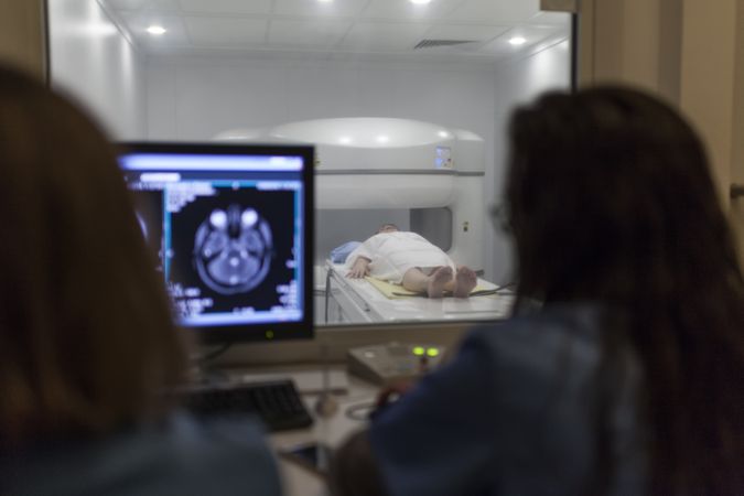 open magnetic resonance machine