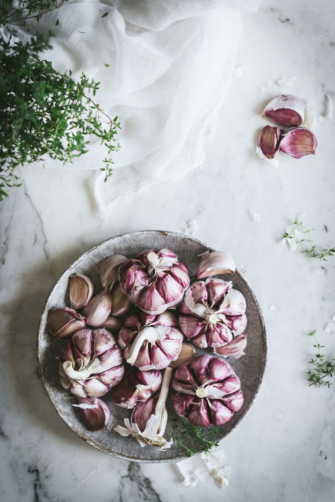 Close-up of a plate of garlic