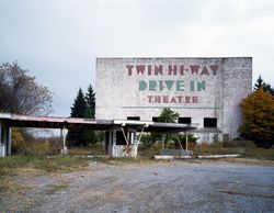 Twin Hi-Way Drive-In, McKees Rocks, Pennsylvania V5k2D0