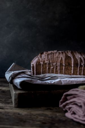 Delicious orange cake with poppy seeds and creme