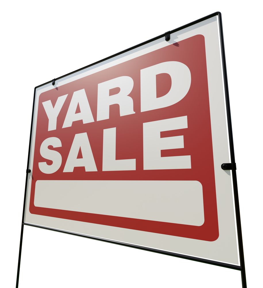 Left Facing Yard Sale Lawn Sign