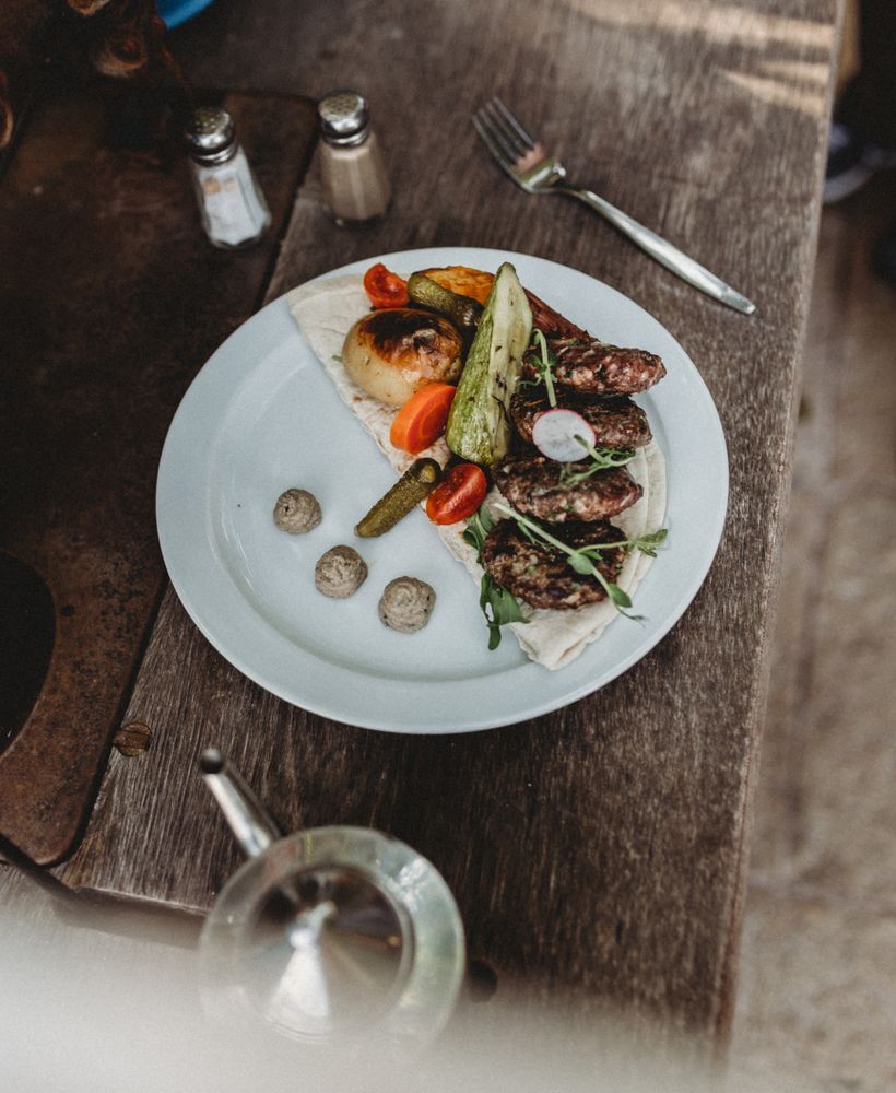 arabic kebab plate with vegetables