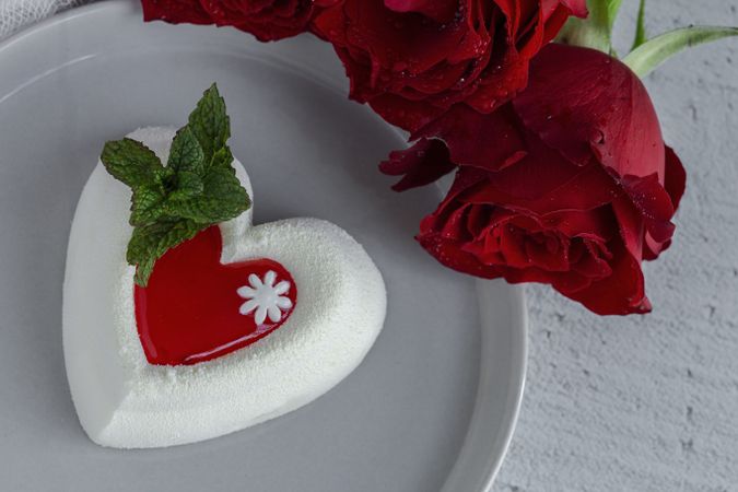 Cake with heart shape