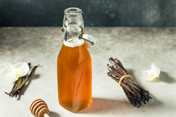 Homemade Vanilla Bean Honey Simple Syrup