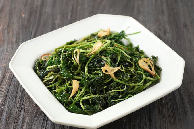 Jukut Goreng or Selada Air Goreng, Deep Fried Watercress with Salt and Friedn Onion.