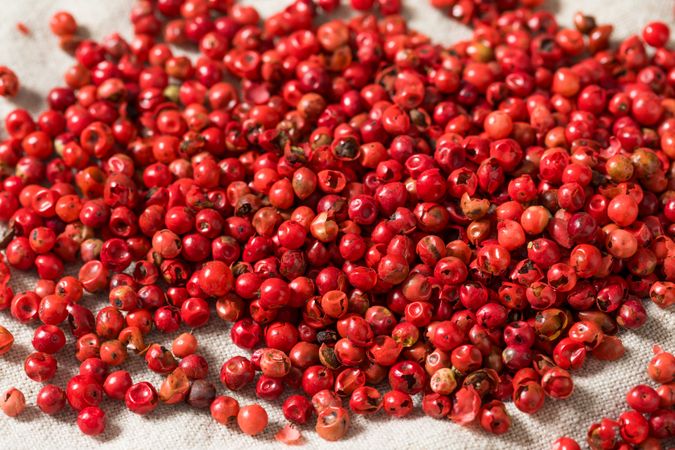 Organic Spicy Red Pink Peppercorns