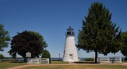 The Concord Point Light, Havre de Grace, Maryland y0vARb