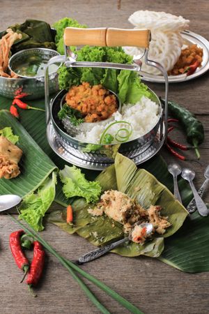 Rantangan, fresh Indonesian meal