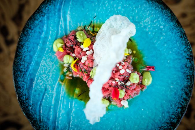 Sophisticated tuna tartare with prawn cracker