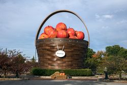 Longaberger Co.'s famous "big baskets" in Central Ohio 20Ko10