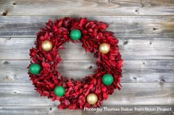 Christmas wreath with Ornaments 5nY9n0