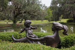 "Joy of Motherhood," Brookgreen Gardens, Murrells Inlet, South Carolina v4moB0