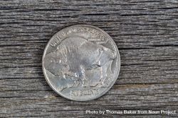 American Buffalo Nickel on old Wood 5rwJP4