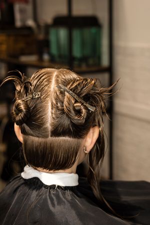 Process of cutting bob, back view