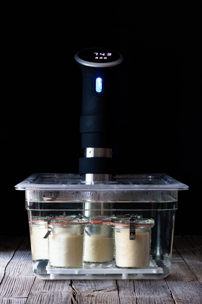Sous vide with cheesecakes cooking inside