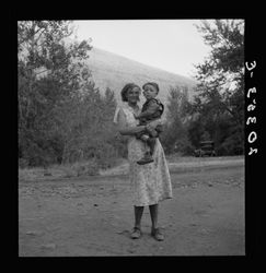 Champion hop picker in squatter camp before the season opens, Yakima Valley, WA, Aug 1939