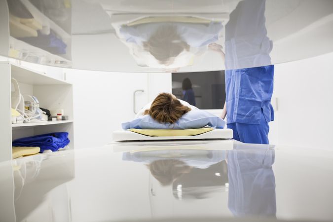 open magnetic resonance machine